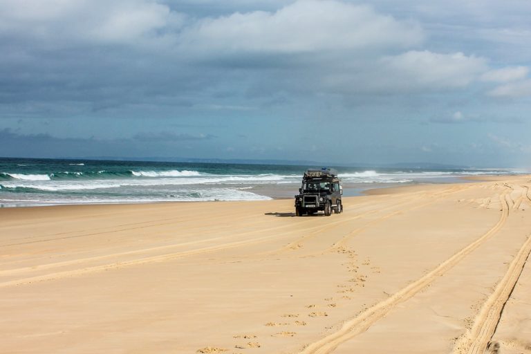 Stockton Beach, Australia - Tourist Destinations