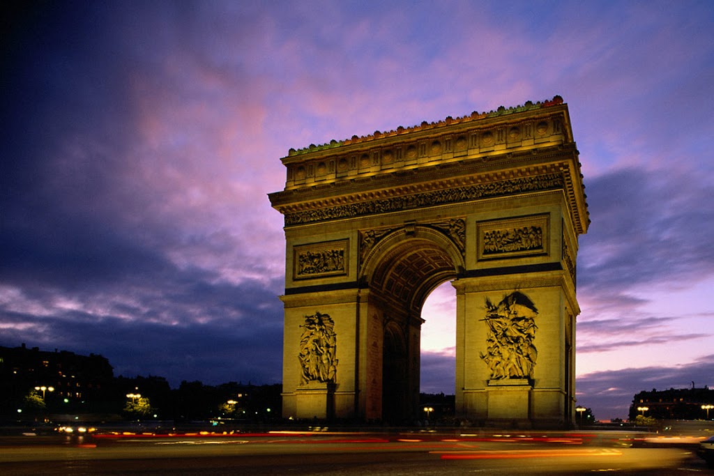 Arc de Triomphe, Paris - Tourist Destinations